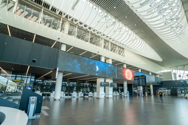 Saratów, Rosja-20 sierpnia 2019: Gagarin International Airport, Widok wewnątrz terminalu — Zdjęcie stockowe