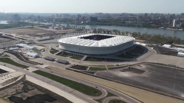 Rostov-on-don, russland - 27. April 2018: rostov-arena fußballstadion - modernes gebäude — Stockvideo