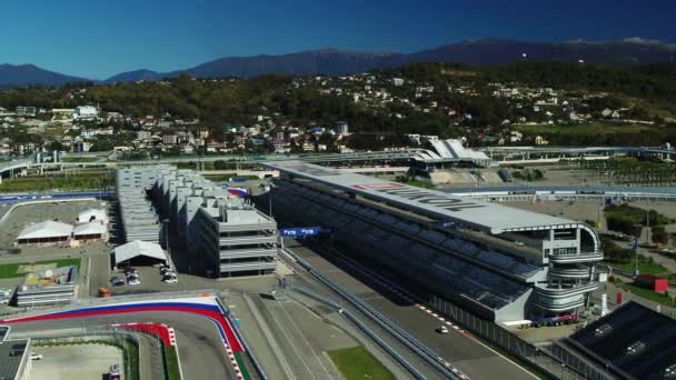 Sochi - 2019: Sochi Autodrom, Main Tribune ve yarış pisti, hava manzarası — Stok video