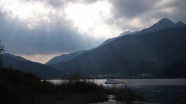 Kawaguchiko Gölü ve Mt. Fuji Yamanashi ilinde, Japonya.