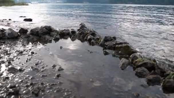 Το όμορφο τοπίο γύρω από τη λίμνη Καουαγκούτσικο και το Όρος. Fuji στο νομό Yamanashi, Ιαπωνία. — Αρχείο Βίντεο