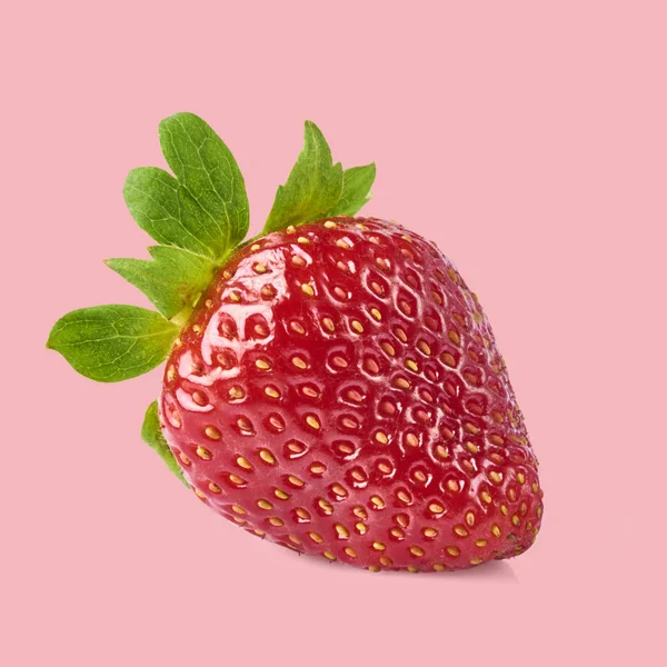 Φρέσκο Νόστιμο Ώριμα Φράουλα Που Απομονώνονται Ροζ Φόντο — Φωτογραφία Αρχείου