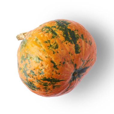 Taze organik portakal balkabağı beyaz arka plan üzerinde izole 