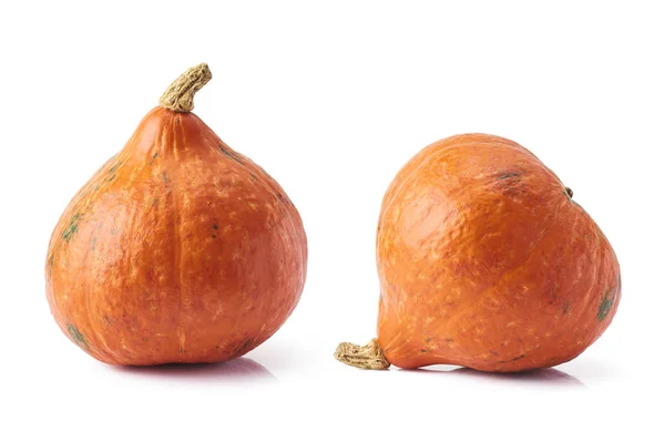 白い背景に分離された全体の新鮮な有機オレンジ カボチャ — ストック写真