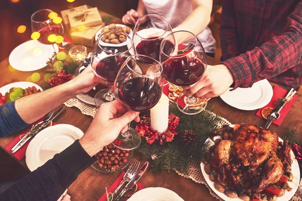 People Cheers Celebrating Christmas — Stock Photo, Image