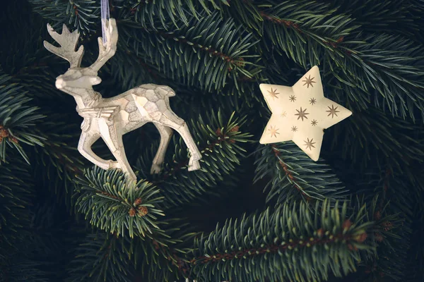 Weihnachten Hintergrund Mit Tanne Und Dekoration Nahaufnahme Ansicht — Stockfoto
