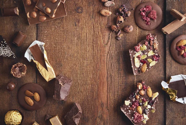 Organik ev yapımı çikolata ve kakao arıları