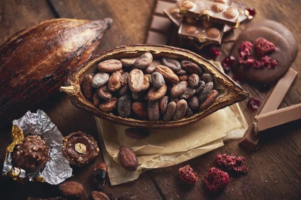 Organic homemade chocolate and cocoa beeens