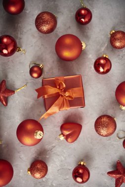 Noel geçmişi. G üzerinde farklı baubles bir sürü ile ayarlayın