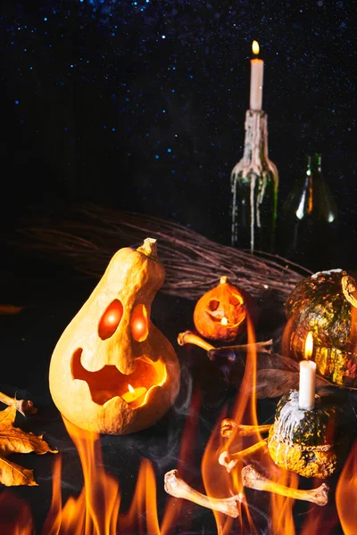 Halloween Háttér Kísérteties Sütőtök Világít Sötétben Halloween Design Copyspace Sel — Stock Fotó