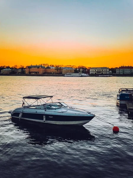 Boat waiting for the owner on the Neva