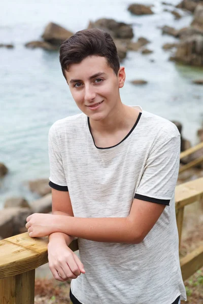 Portrait Happy Teenage Guy Outdoor Sea Background — Stock Photo, Image