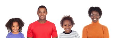 Beyaz bir arka plan üzerinde izole mutlu bir aile