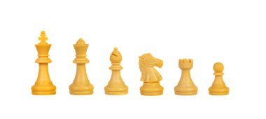 Beyaz arkaplanda izole satranç figürleri