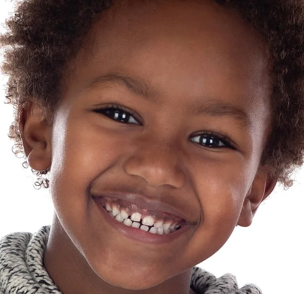 一个被隔绝的快乐的孩子的美丽的微笑在白色背景 — 图库照片