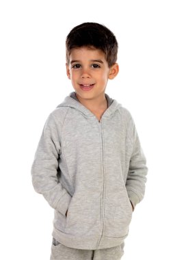 Beyaz bir arka plan üzerinde izole gri sweatshirt ile Gipsy çocuk