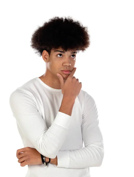 Pensivo adolescente rapaz wiht afro penteado — Fotografia de Stock