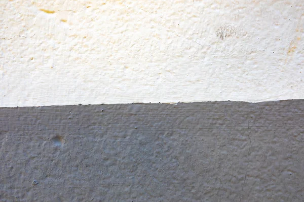 Εξωτερικός τοίχος με δύο τύπους μπογιάς — Φωτογραφία Αρχείου