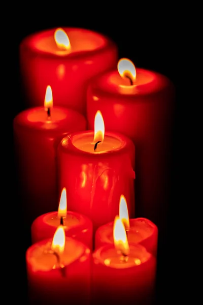红色的圣诞蜡烛 假日装饰 — 图库照片