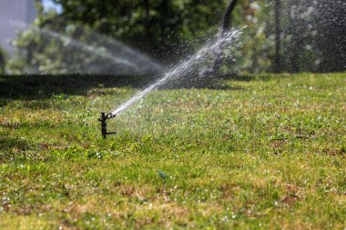 Çim Su Sprinkler Püskürtme Su Over