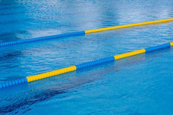 Schwimmbad bereit für die Meisterschaft — Stockfoto
