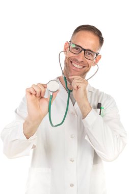 Gözlüklü yakışıklı doktor