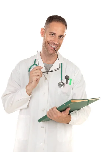 Stilig läkare med glasögon hållande dokument — Stockfoto