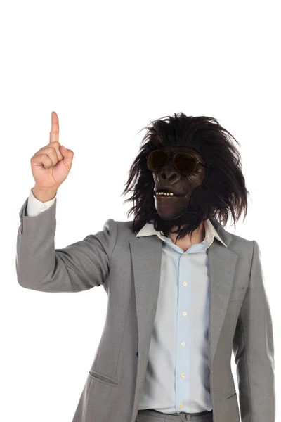 Geschäftsmann mit Gorillakopf gestikuliert — Stockfoto