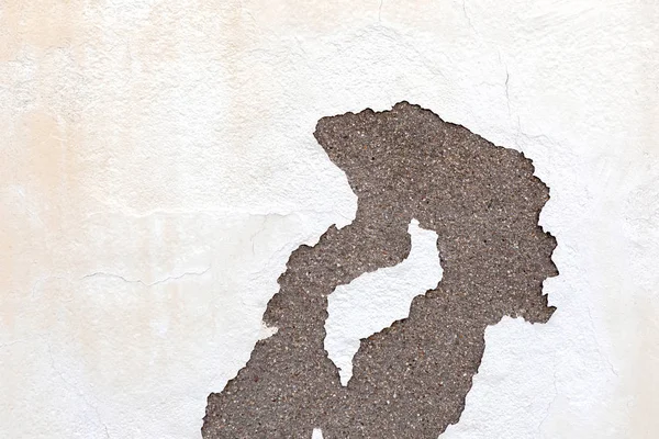 Grieta Una Pared Blanca Sobre Una Superficie Cemento — Foto de Stock