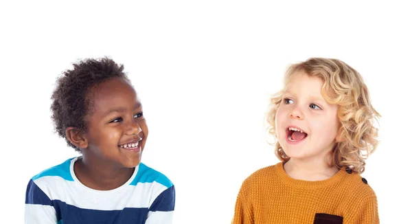 Twee Schattige Kinderen Van Verschillende Rassen Geïsoleerd Een Witte Achtergrond — Stockfoto