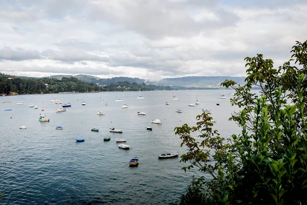 Beautiful Views Spanish North Coast Small Boats — Stock Photo, Image