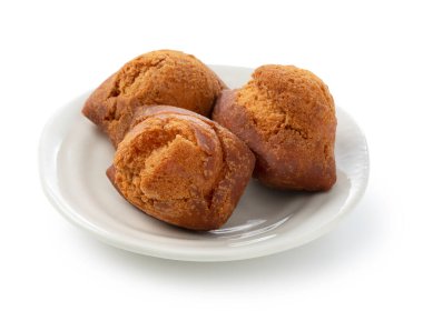 Beyaz arkaplanda Okinawa Saater andgi 