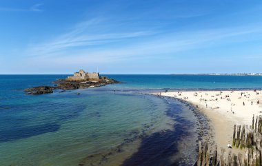 Saint Malo sahilindeki Eventail plajı