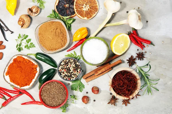 Spices Herbs Table Food Cuisine Ingredients — Stock Photo, Image