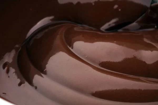 Schmelzende Schokolade Geschmolzene Köstliche Schokolade Für Pralinenglasur — Stockfoto