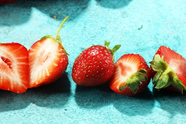 Heap Fresh Strawberries Blue Background — Stock Photo, Image