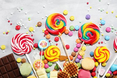 jöle ve şeker ile şekerler. renkli dizi farklı childs tatlılar ve muamele etmek