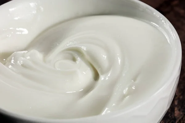 Close White Whipped Sour Cream Bowl — Stock Photo, Image