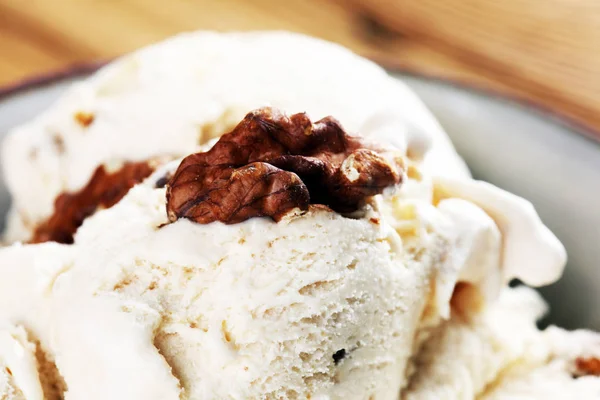 Homemade Oatmeal Walnut Ice Cream Style Vintage — Stock Photo, Image