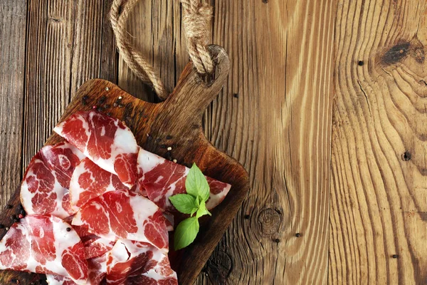 Coppa Italiana Tagliata Fette Con Spezie Prosciutto Crudo Crudo Marmellata — Foto Stock