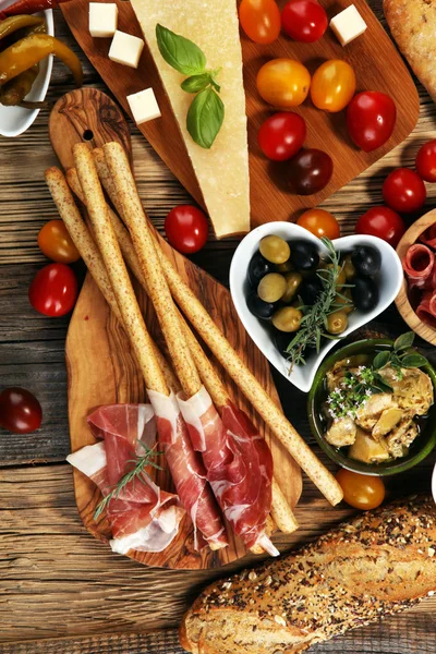 Italian Antipasti Wine Snacks Set Cheese Variety Mediterranean Olives Crudo — Stock Photo, Image