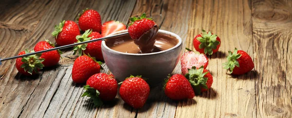 Fondue Melting Chocolate Melted Chocolate Strawberry — Stock Photo, Image