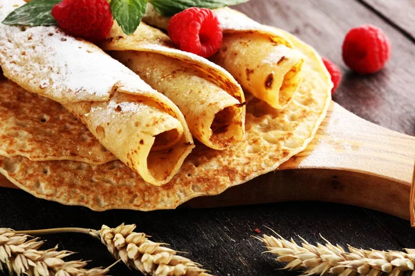 Homemade Crepes Served Fresh Raspberrries Powdered Sugar Rustic Table — Stock Photo, Image