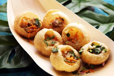 Pani Puri Hint sokak gıda. Golgappe, sohbet madde, Hindistan