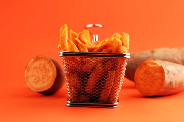 Gezond Zelfgebakken Zoete Aardappelfrietjes — Stockfoto