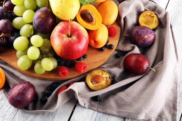 Fresh Summer Fruits Apple Grapes Berries Pear Apricot — Stock Photo, Image
