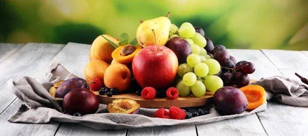 Fresh Summer Fruits Apple Grapes Berries Pear Apricot — Stock Photo, Image