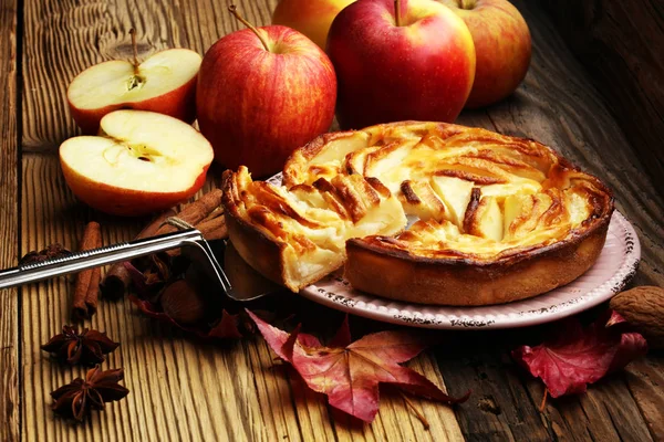 Apple Tart Gourmet Traditional Holiday Apple Pie Sweet Baked Dessert — Stock Photo, Image