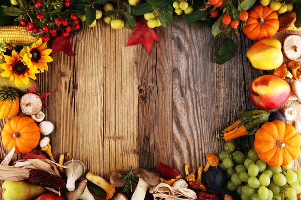 Herfst Natuur Concept Herfst Groenten Fruit Hout Thanksgiving Diner Maïs — Stockfoto