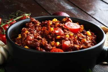 Hot chili con carne. Meksika yemeği lezzetli ve baharatlı